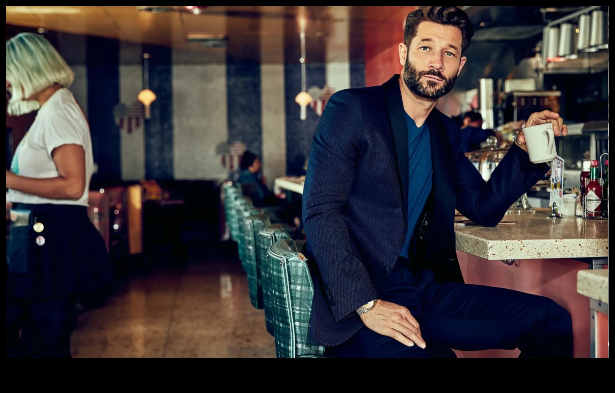 Sleek and Sharp: Contemporary Men's Fashion Vibes