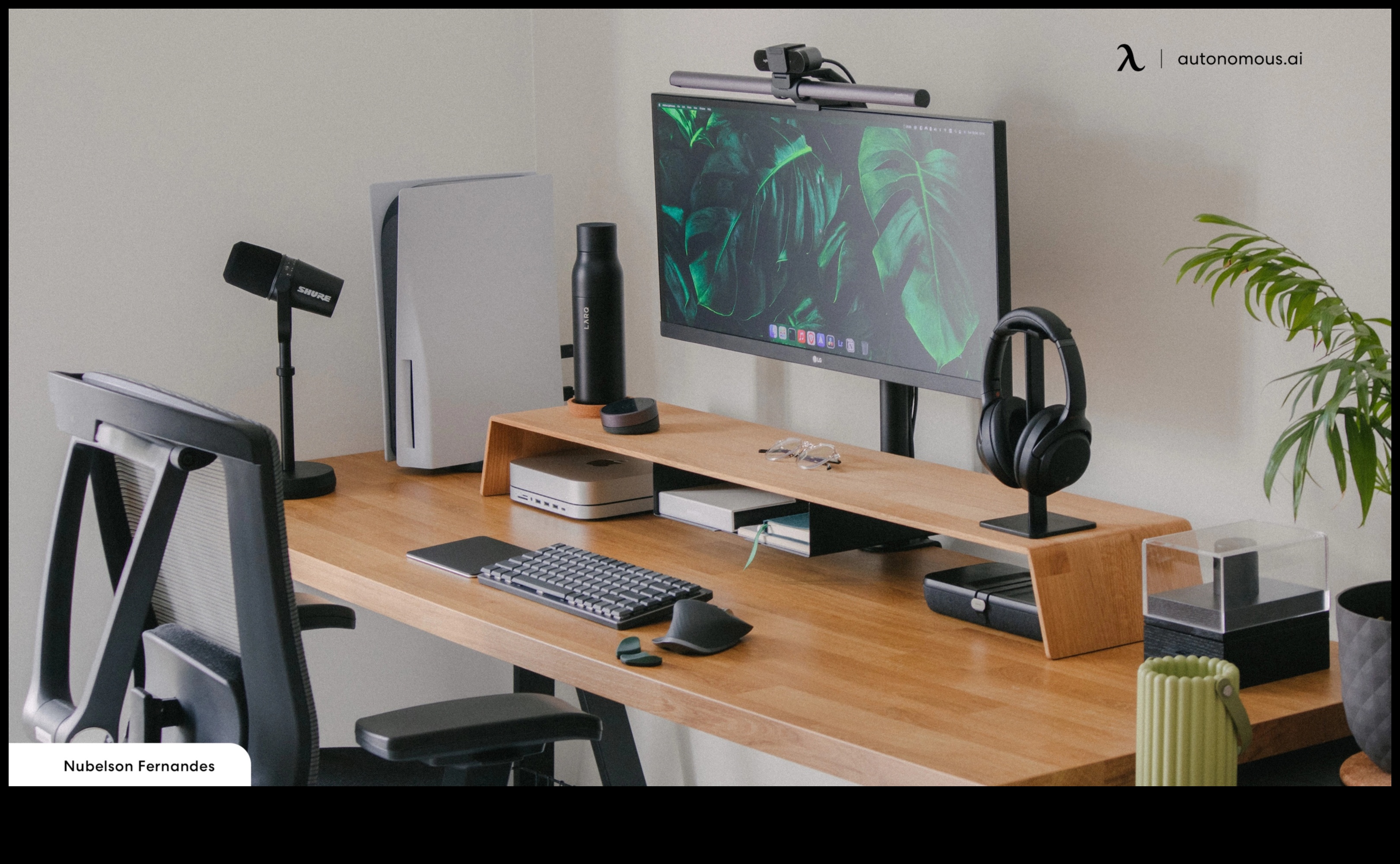 Βασικά στοιχεία γραφείου: Ηλεκτρονικά που πρέπει να έχετε για να βελτιστοποιήσετε τη ρύθμιση του γραφείου σας