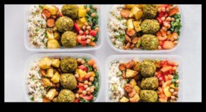 Golden Cuisine: Προσαρμοσμένη Διατροφή για Ηλικιωμένους