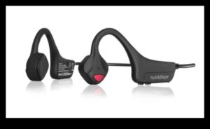 Wireless Whispers: In-Ear Monitors και Bluetooth Electronics for Mobility