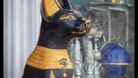 Η κουλτούρα της γάτας συνεχίζεται: Γιορτάζοντας τις επιρροές των αιλουροειδών στην τέχνη και τα μέσα ενημέρωσης